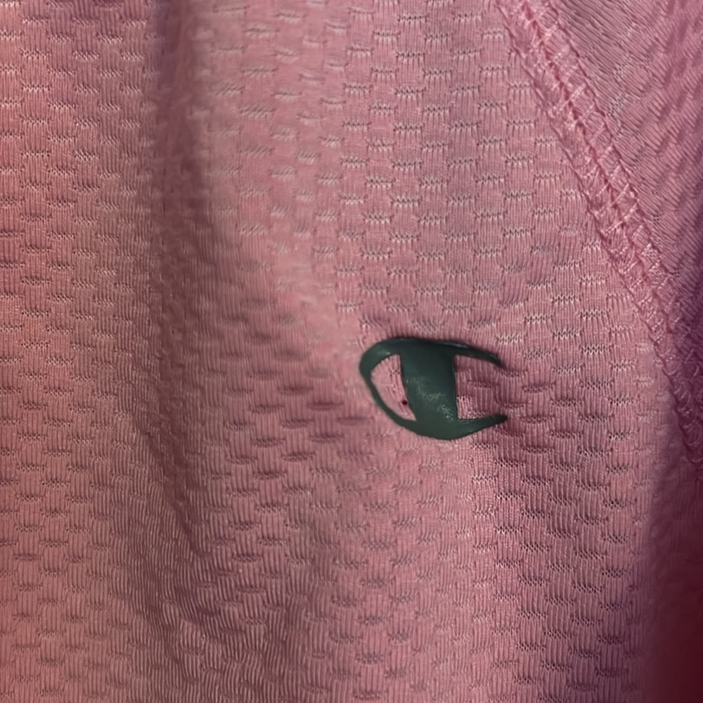Champion workout shirt - Picture 2 of 3